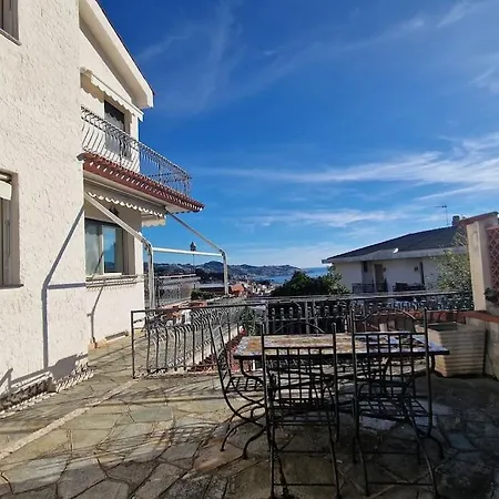 Wh - - Vista Mare - Doppio Parcheggio Privato - Wifi アパート