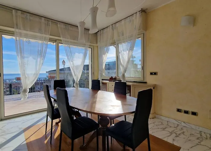 Apartment Wh - - Vista Mare - Doppio Parcheggio Privato - Wifi Sanremo